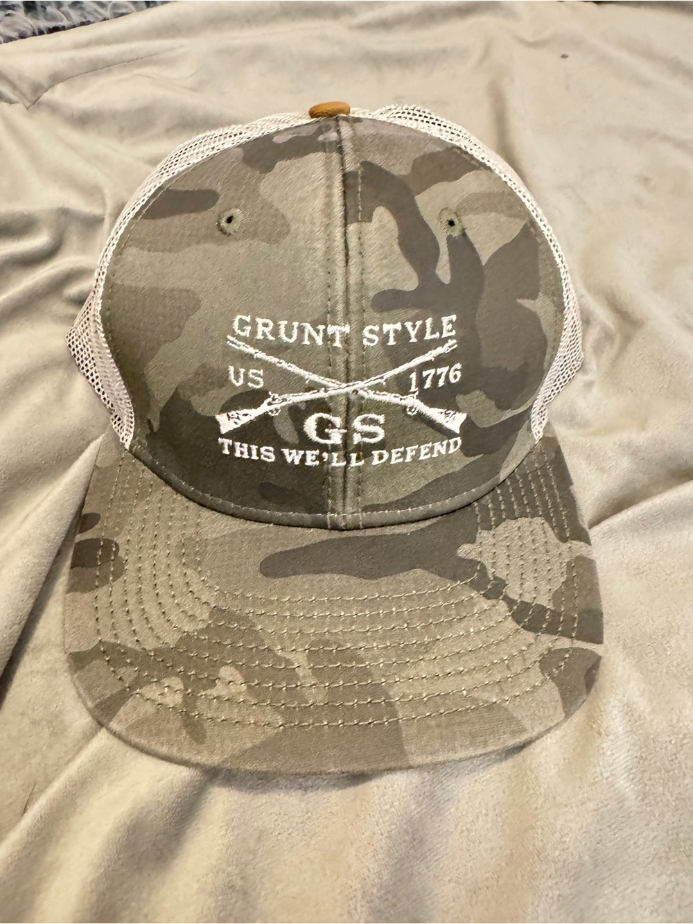 Grunt Style Camo Snapback Trucker Hat with White Logo, men or women - osfa